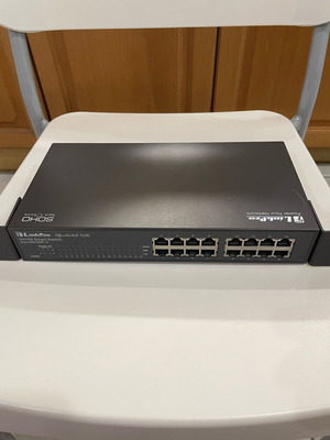 Switch LinkPro 16Port σαν καινούργιο