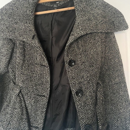 H&M houndstooth black and white coat small like new