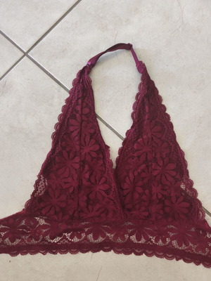 Bralette Shein σαν καινούργιο, κόκκινη δαντέλα, ρυθμιζόμενο μέγεθος