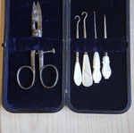 Henning & Co Victorian sewing set with natural mother-of-pearl, circa 1890-1910