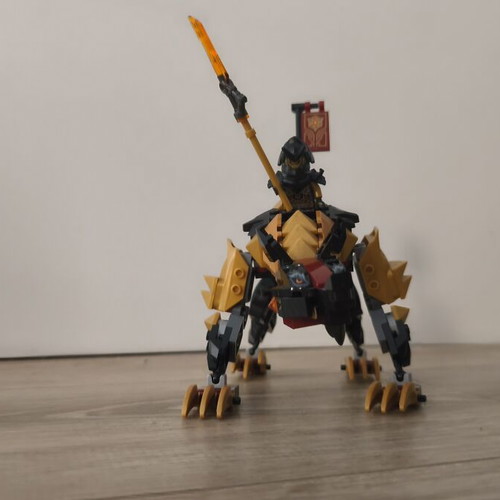 LEGO Ninjago Imperium Dragon Hunter Hound set 71790 with instructions