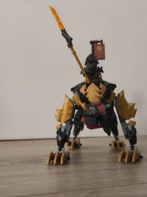 LEGO Ninjago Imperium Dragon Hunter Hound set 71790 with instructions