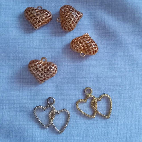 Heart charms used, 6 gold for pendants without chain
