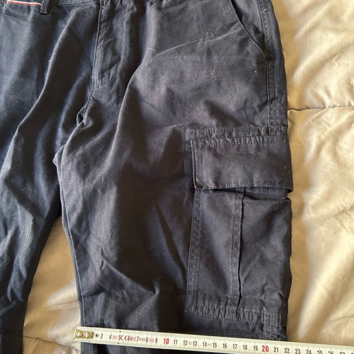 Βερμούδα Tommy Hilfiger σαν καινούργια, ανδρική, μπλε, με τσέπες