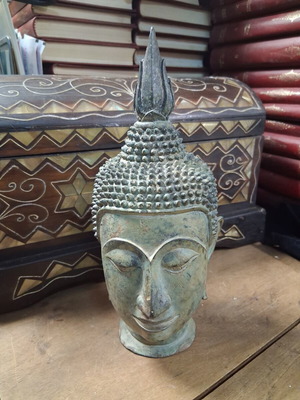 Bronze head used, excellent condition