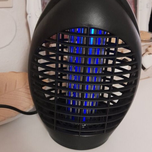 Electric insect killer new, lightweight, hangable