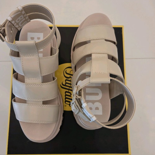 Buffalo Gladiator beige sandals like new, leather, size 38