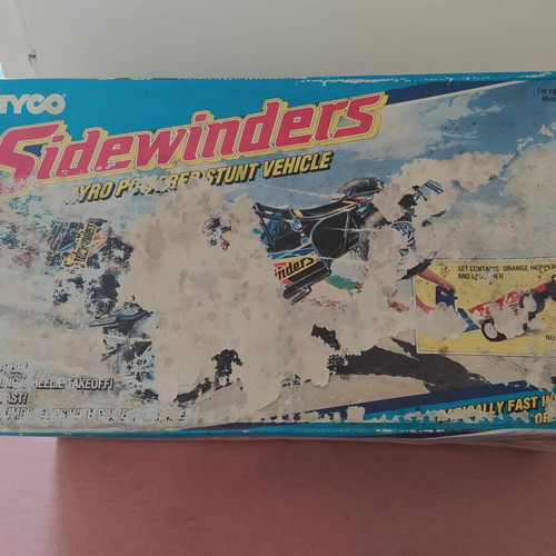 Tyco 1990 Gyro Powered Sidewinders Stunt Vehicle new