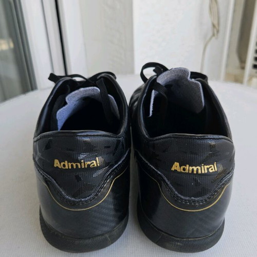 Admiral football shoes size 43 with studs like new, black