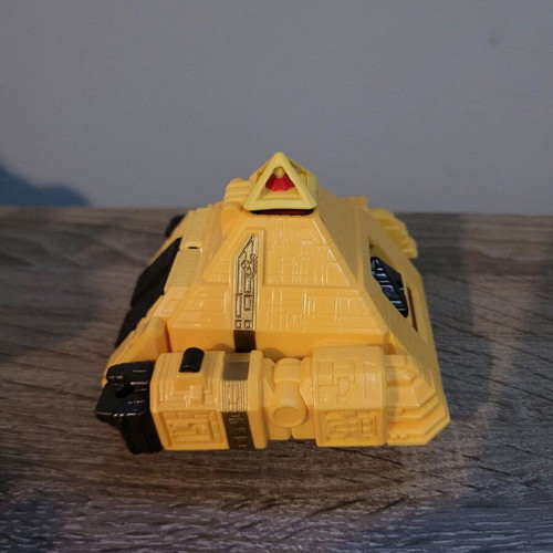 Power Rangers Pyramidas like new Bandai 13 cm