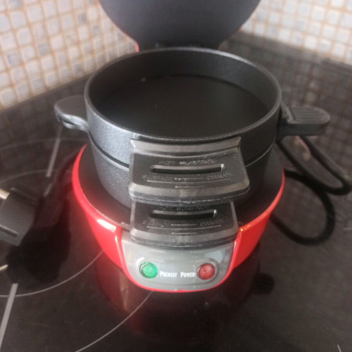 Raf R.666 hamburger maker new
