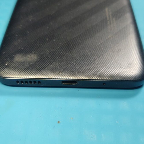 Xiaomi Redmi 12c spare parts used, broken screen, unknown functionality