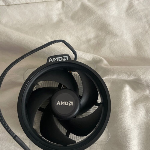 AMD Athlon 3000 processor with Ryzen 5 AM4 socket cooler like new