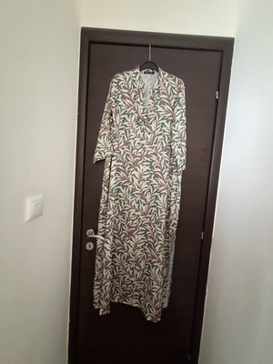 New Age caftan like new, medium-large, beige with green and pink details