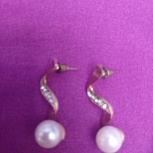 Jewelry set new, necklace and earrings