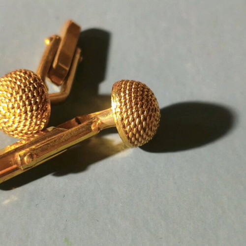 Vintage men's cufflinks set of 2 pairs like new, blue and gold tone