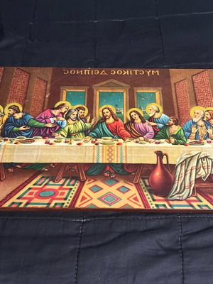 Wooden Last Supper image used