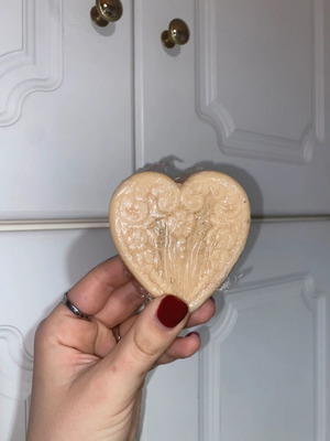 Heart-Shaped Glittery Soap like new