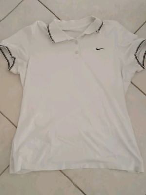Nike original t-shirt με γιακά σαν καινούργιο, μέγεθος L, μαύρο και άσπρο