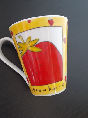 Κούπα Papillon FINE Porcelain σε άριστη κατάσταση