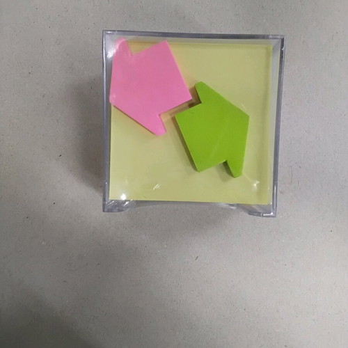 Acrylic holder for Post‐it notes new with 400 notes