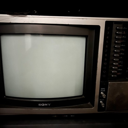 Sony Trinitron KV 1205 television used