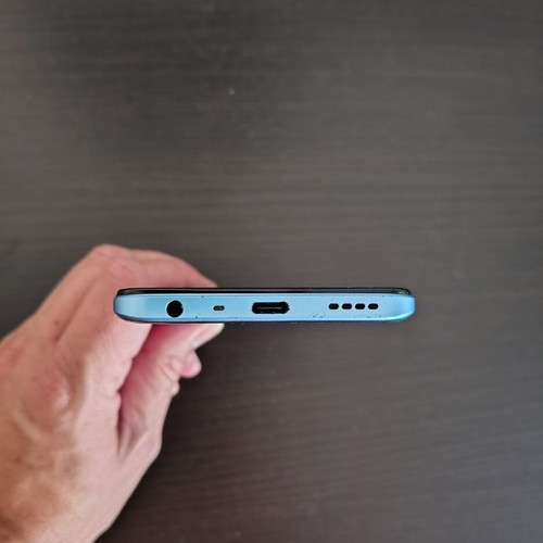 Realme 8 5G smartphone with 64GB storage and 4GB RAM
