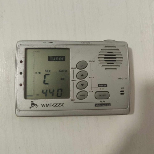 Cherub WMT-555C tuner metronome used with clip