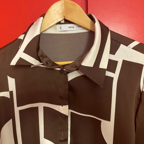 Emprime MNG shirt size Medium like new, white and brown