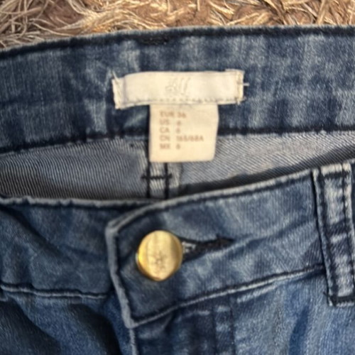 H&M Jeans Size 36 Like New, Blue
