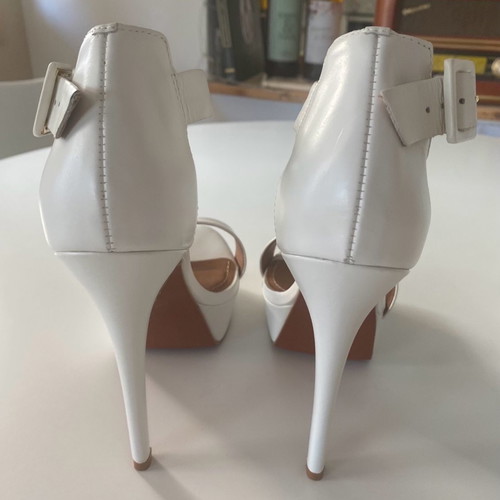Carrano leather platform sandals used, white, size 38