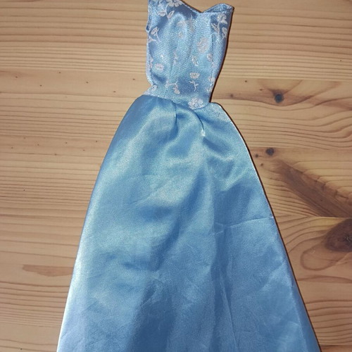 Barbie Snow White 01 dress