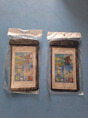 Waterproof phone cases unused, set of 2