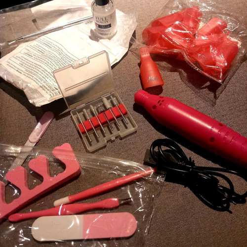 Set for semi-permanent manicure at home 9 pcs new
