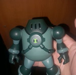 Ben 10 figures like new