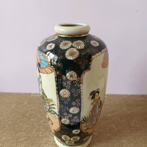 Royal Satsuma vase 26 cm like new
