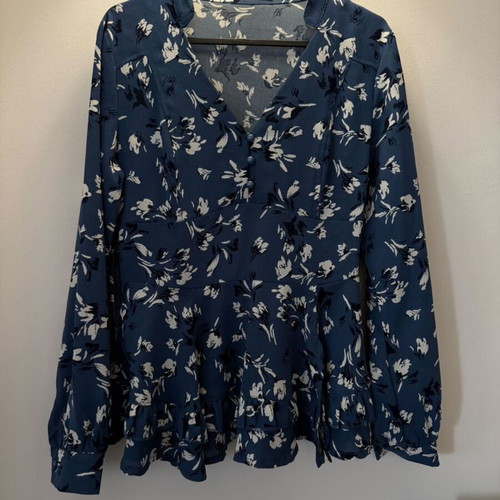 Boohoo women's blouse new, blue multicolor, size XS