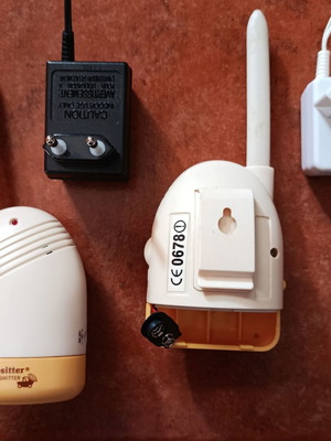 Baby Monitor used with power adapter and battery