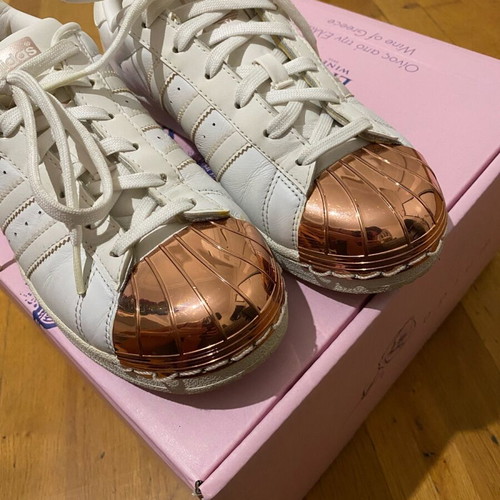 Adidas Superstar shoes used, size 38.5, white with copper toe