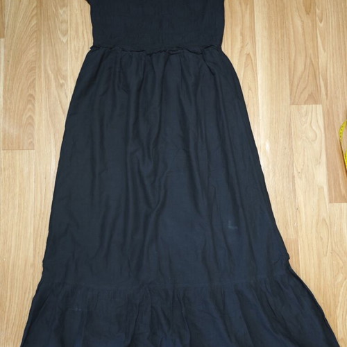 Pink Woman dress like new, black, size XL