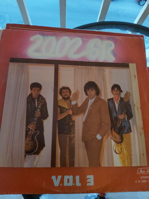 Records like new, 12 Greek songs, collectible set