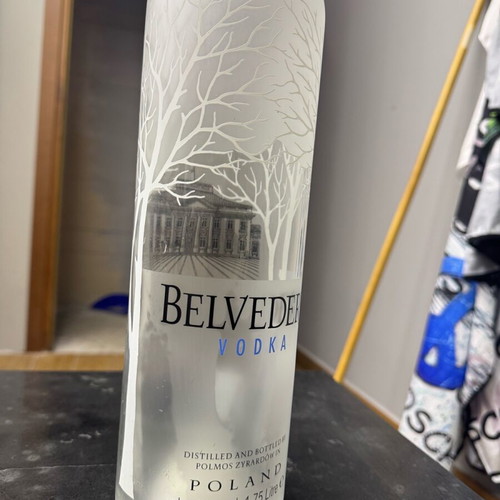 Belvedere decorative bottle 1.5l like new