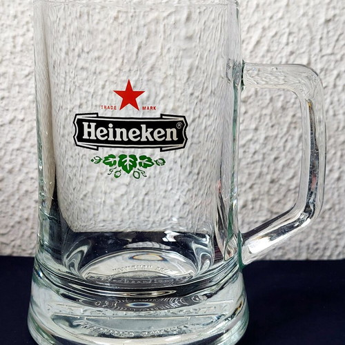 Heineken large beer glass stein 500ml, collectible