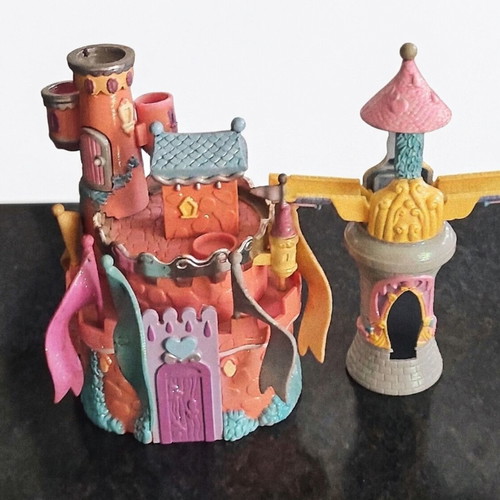 Starcastle Cosmetic Castle Complete Doll Key Tower playset used
