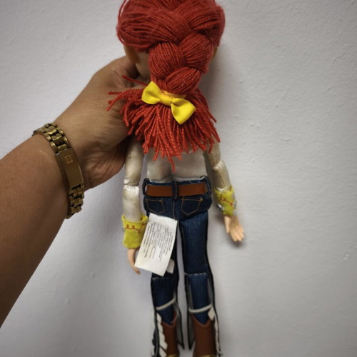 Disney Pixar Jessie Toy Story speaking doll with pull-up mechanism
