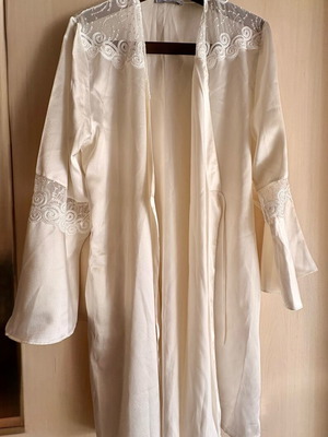 White robe with lace, new, size L