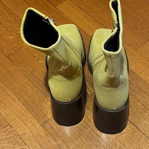 ASOS leather suede ankle boots new, size 39, yellow with chunky heel