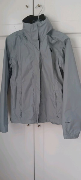 γυναικείο αδιάβροχο north face