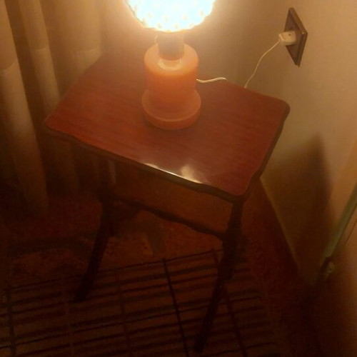 Vintage table lamp 1970 like new, double pink glass