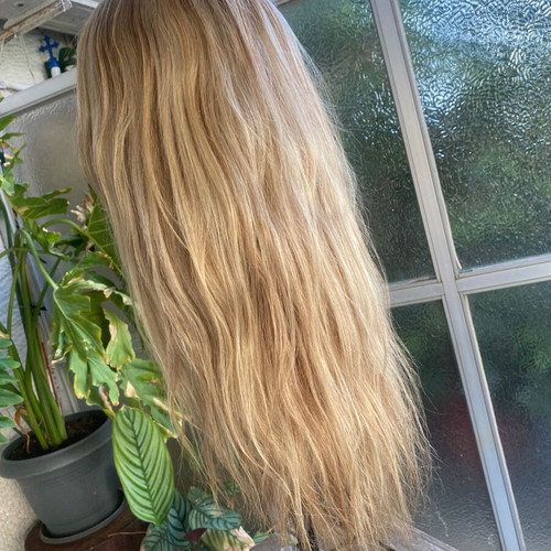 Human hair wig new, front lace, 5 blonde tones